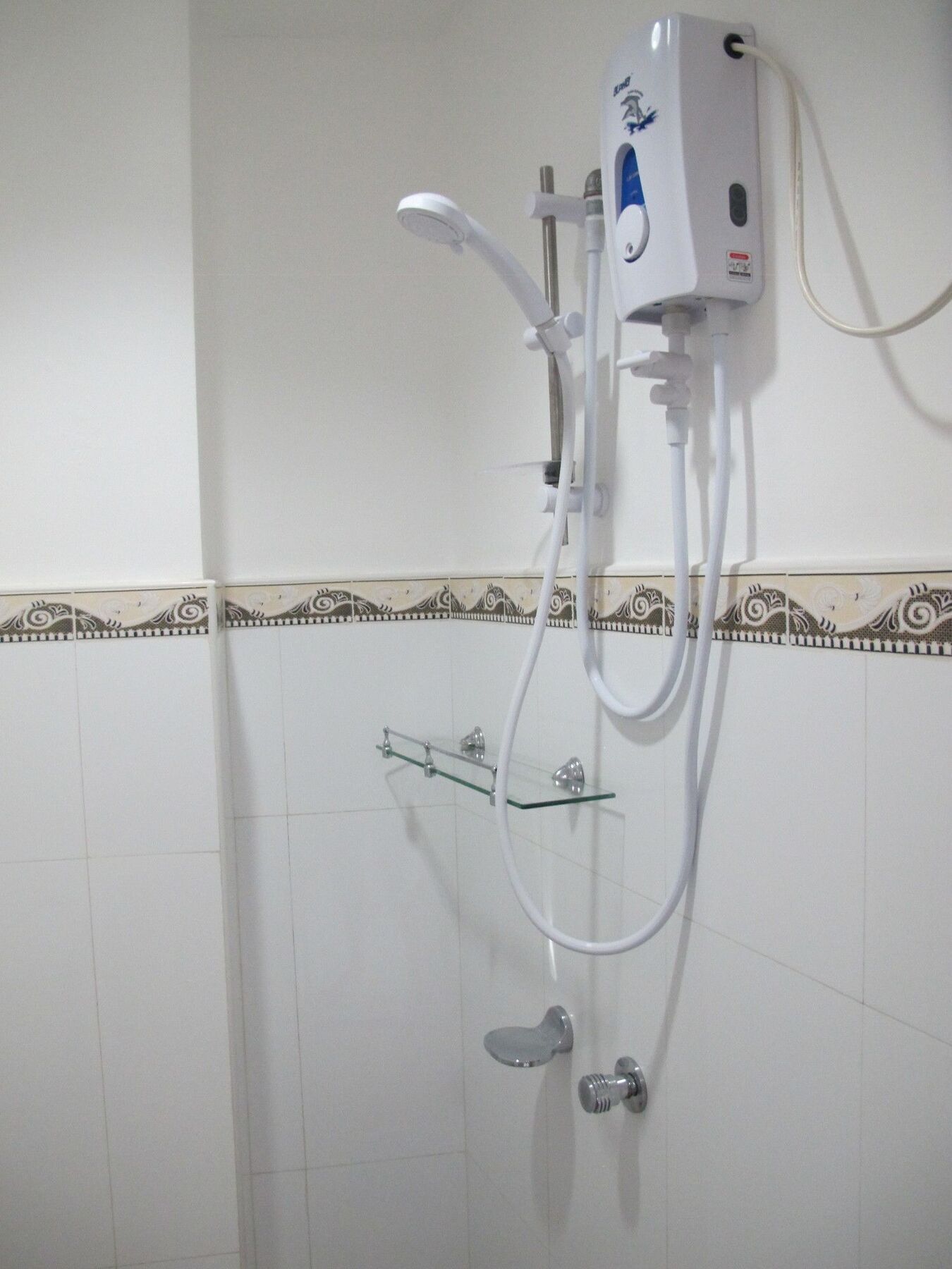 Cool Stay Inn Balabag  外观 照片